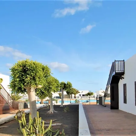 Vacacional Con Balcon La Vela