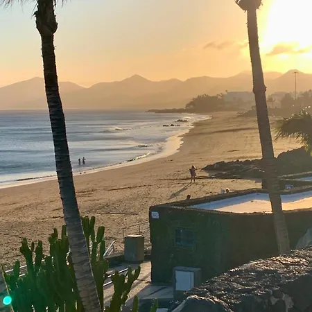 Vacacional Con Balcon La Vela 別荘 プエルト・カレロ