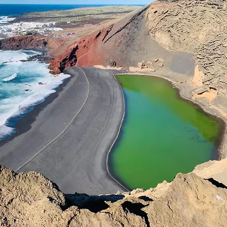 別荘 Vacacional Con Balcon La Vela